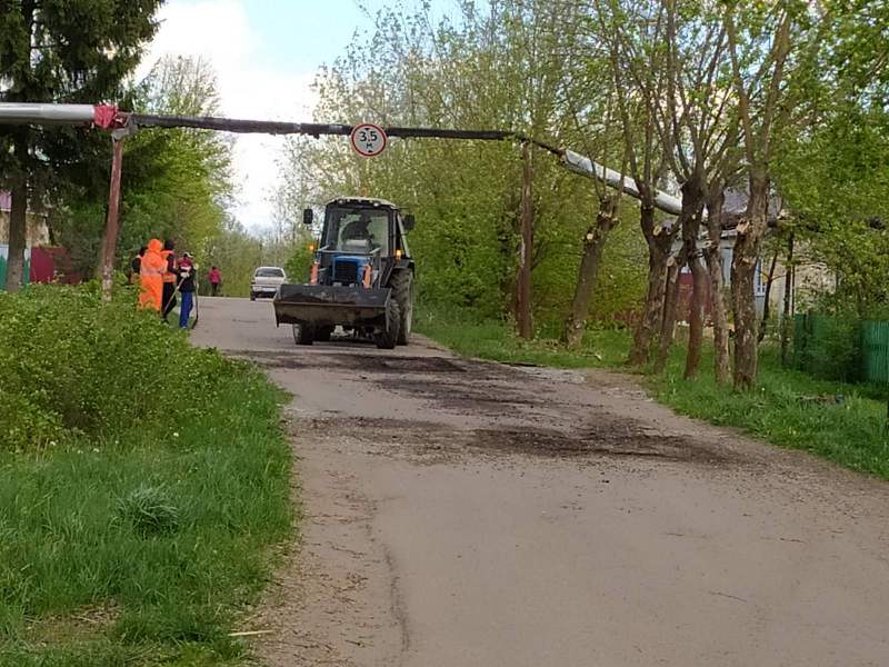 Ямочный ремонт асфальтового покрытия улиц в с.Ингарь